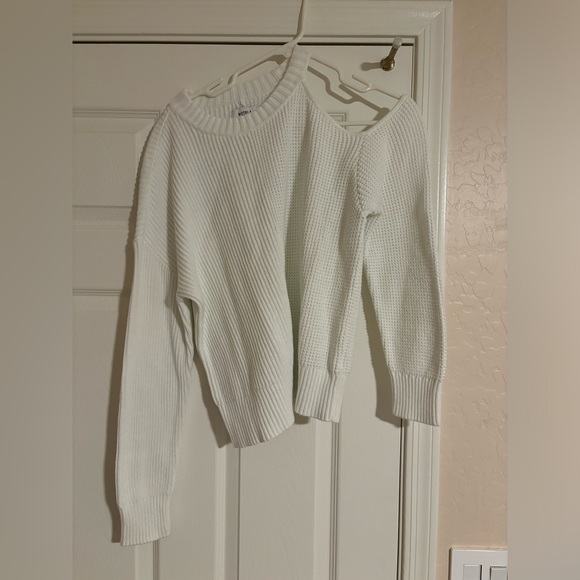 Revolve Pistola Eva Cold Shoulder Sweater in Infinity - Picture 2 of 5